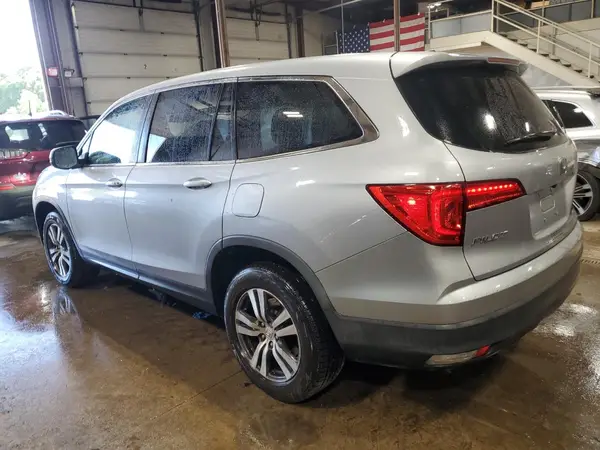 5FNYF6H39JB051213 2018 HONDA PILOT - Image 2