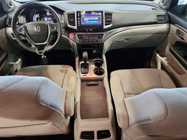 5FNYF6H39JB058789 2018 HONDA PILOT - Image 8