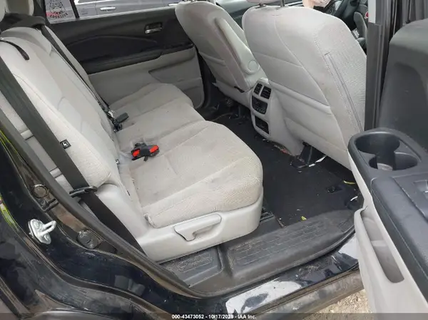 5FNYF6H39JB066875 2018 HONDA PILOT - Image 8