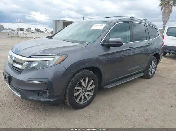5FNYF6H39KB010467 2019 HONDA PILOT - Image 2