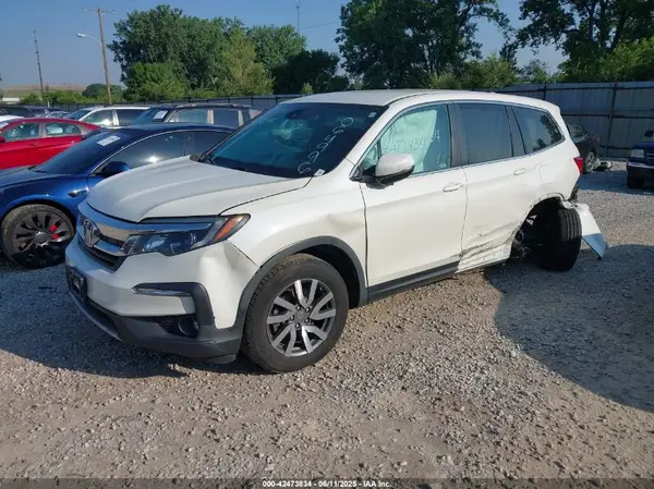 5FNYF6H39KB064996 2019 HONDA PILOT - Image 2