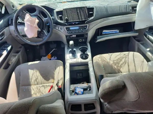 5FNYF6H39KB070216 2019 HONDA PILOT - Image 8