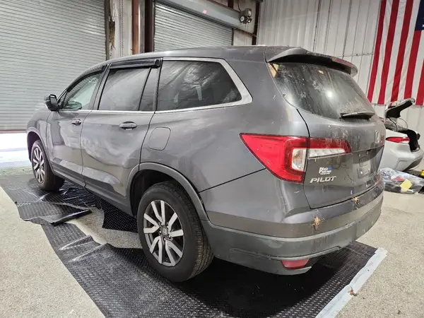 5FNYF6H39LB042935 2020 HONDA PILOT - Image 2