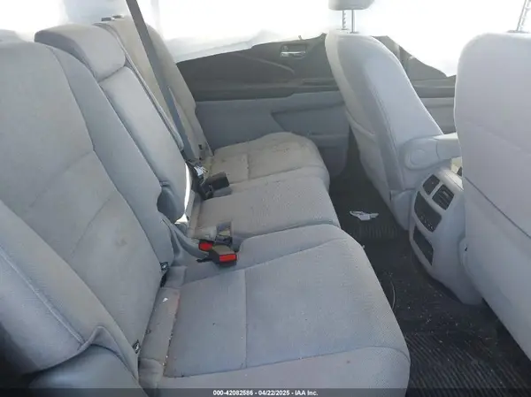 5FNYF6H39MB008253 2021 HONDA PILOT - Image 8