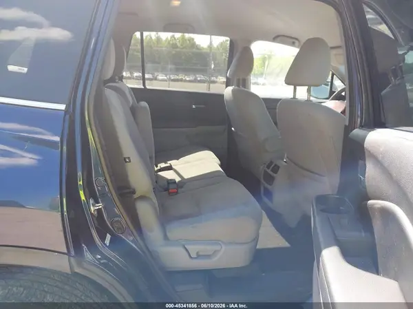 5FNYF6H3XGB013496 2016 HONDA PILOT - Image 8