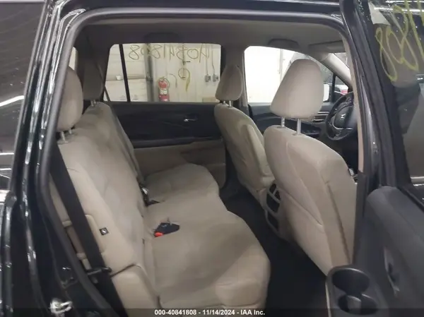 5FNYF6H3XGB045493 2016 HONDA PILOT - Image 8