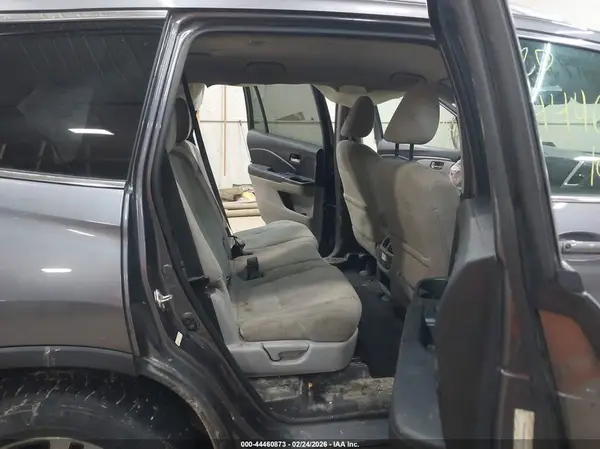 5FNYF6H3XGB051889 2016 HONDA PILOT - Image 8