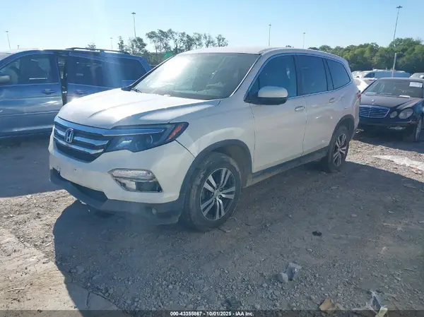 5FNYF6H3XGB061628 2016 HONDA PILOT - Image 2