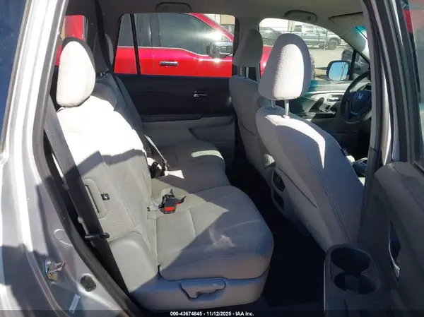 5FNYF6H3XGB079093 2016 HONDA PILOT - Image 8
