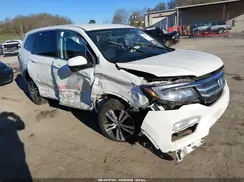 5FNYF6H3XHB044782 2017 HONDA PILOT