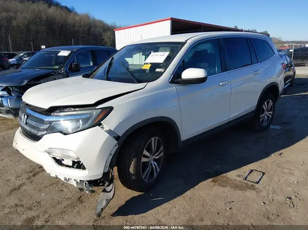 5FNYF6H3XHB044782 2017 HONDA PILOT - Image 2