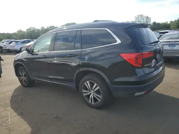 5FNYF6H3XHB048735 2017 HONDA PILOT - Image 2