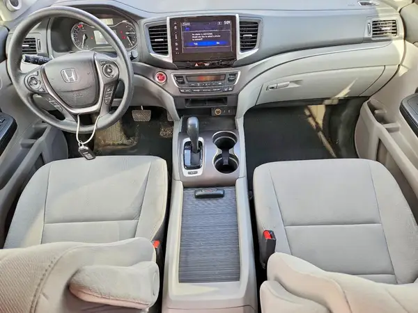 5FNYF6H3XHB078110 2017 HONDA PILOT - Image 8