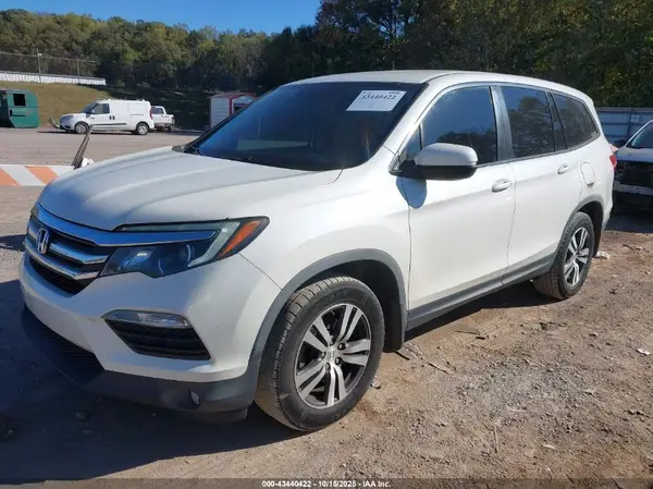 5FNYF6H3XHB104138 2017 HONDA PILOT - Image 2