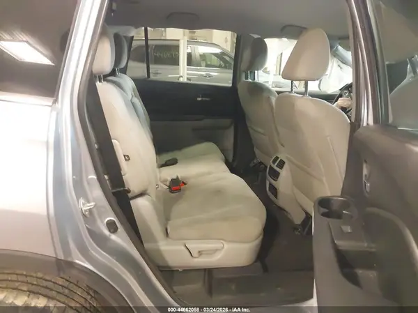 5FNYF6H3XJB000822 2018 HONDA PILOT - Image 8