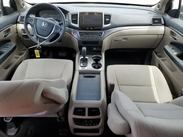 5FNYF6H3XJB004367 2018 HONDA PILOT - Image 8