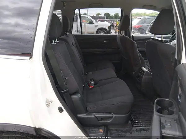 5FNYF6H3XJB019046 2018 HONDA PILOT - Image 8