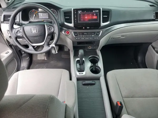 5FNYF6H3XJB051205 2018 HONDA PILOT - Image 8