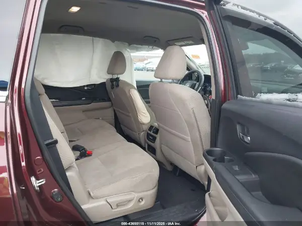 5FNYF6H3XKB063436 2019 HONDA PILOT - Image 8