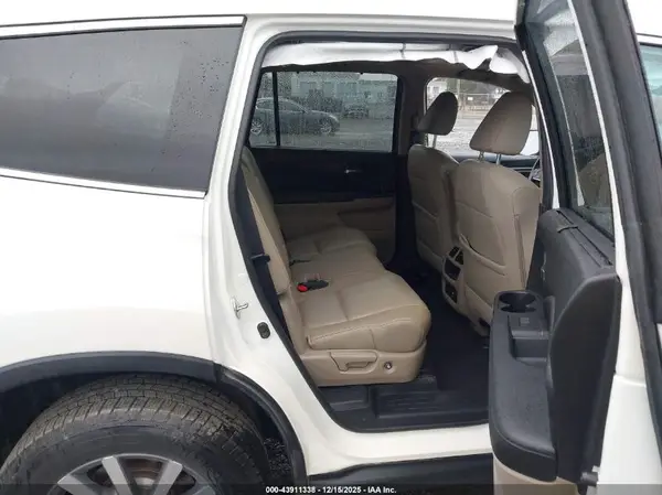 5FNYF6H41KB042838 2019 HONDA PILOT - Image 8