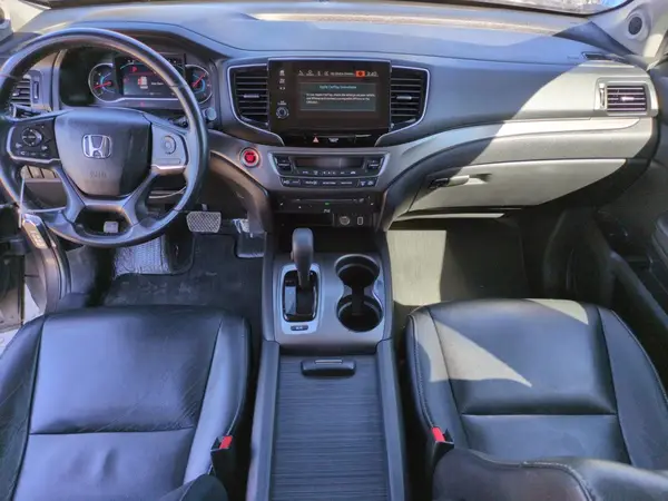 5FNYF6H41KB046002 2019 HONDA PILOT - Image 8