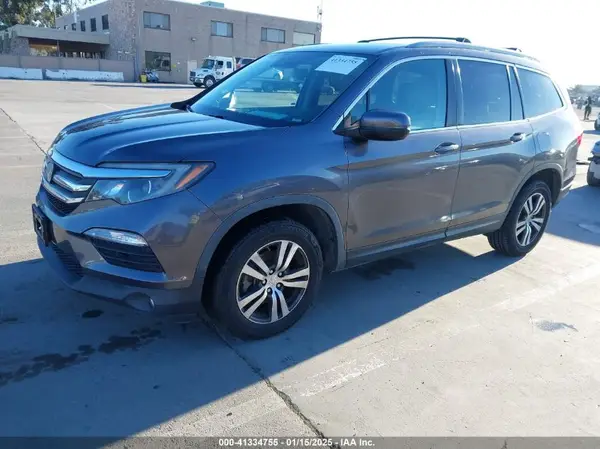 5FNYF6H42JB030759 2018 HONDA PILOT - Image 2