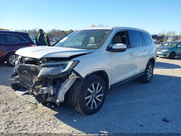 5FNYF6H42KB043898 2019 HONDA PILOT - Image 2