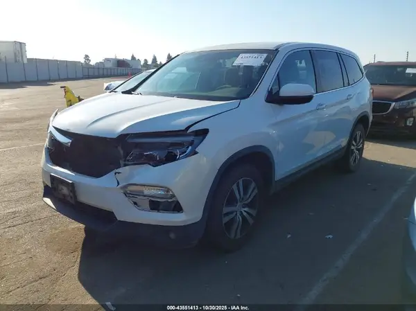 5FNYF6H43HB034135 2017 HONDA PILOT - Image 2