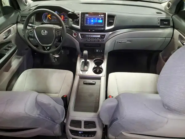 5FNYF6H43JB066170 2018 HONDA PILOT - Image 8