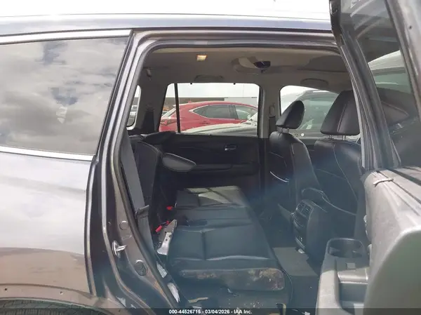 5FNYF6H43KB034868 2019 HONDA PILOT - Image 8