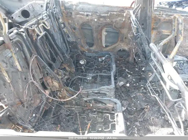 5FNYF6H44GB074285 2016 HONDA PILOT - Image 8