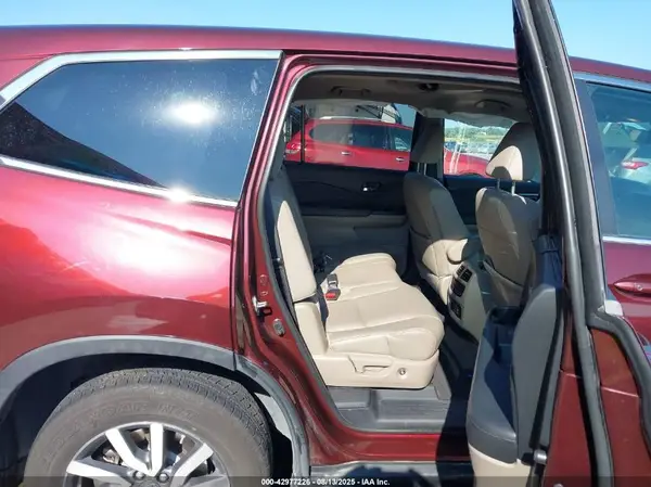 5FNYF6H44KB034829 2019 HONDA PILOT - Image 8