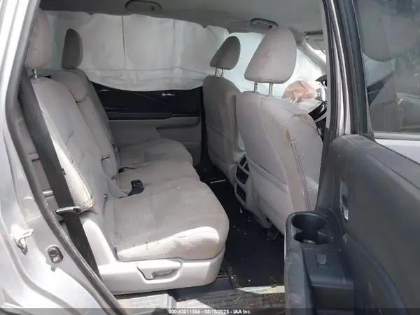5FNYF6H45HB052300 2017 HONDA PILOT - Image 8