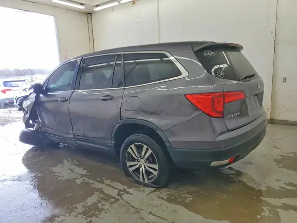 5FNYF6H45HB058923 2017 HONDA PILOT - Image 2