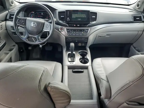5FNYF6H47KB017958 2019 HONDA PILOT - Image 8