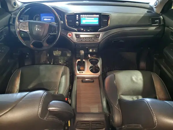 5FNYF6H47KB019810 2019 HONDA PILOT - Image 8