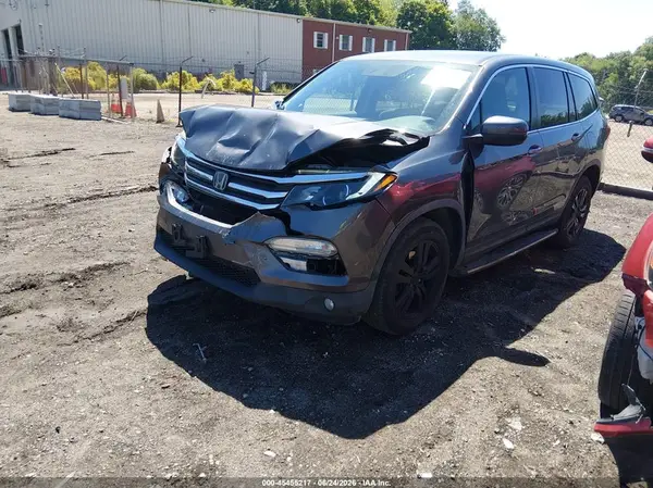 5FNYF6H48HB030999 2017 HONDA PILOT - Image 2