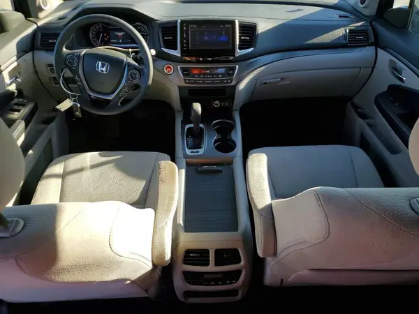 5FNYF6H49HB071609 2017 HONDA PILOT - Image 8