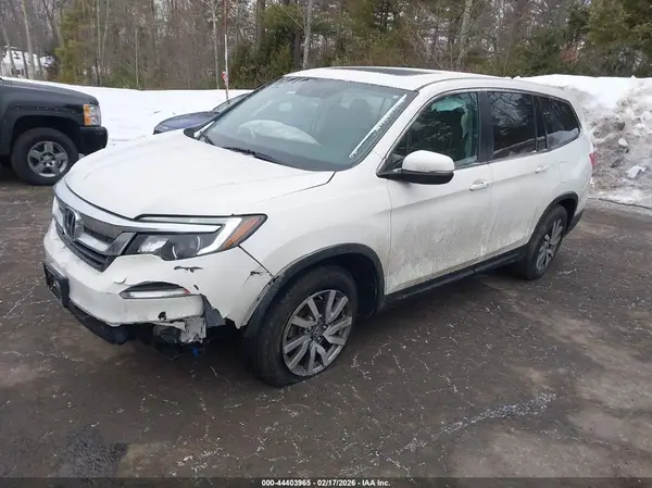 5FNYF6H49KB042215 2019 HONDA PILOT - Image 2