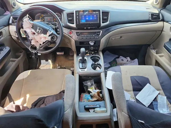 5FNYF6H4XGB108441 2016 HONDA PILOT - Image 8