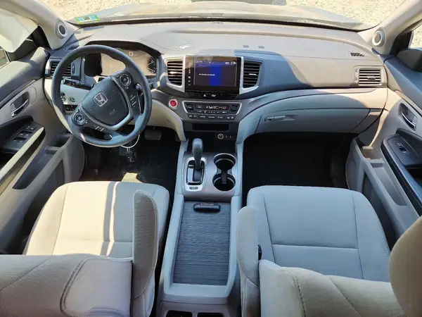 5FNYF6H4XJB047633 2018 HONDA PILOT - Image 8