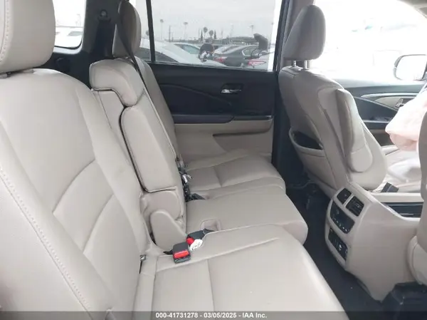5FNYF6H4XKB006386 2019 HONDA PILOT - Image 8