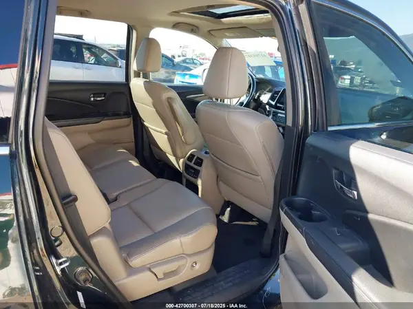 5FNYF6H50GB011239 2016 HONDA PILOT - Image 8