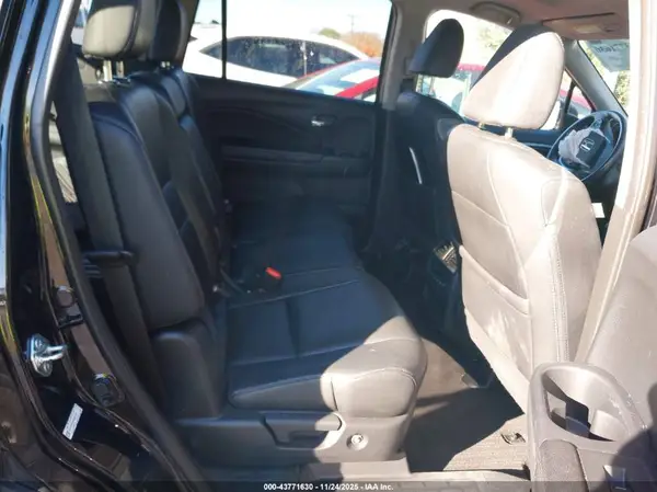 5FNYF6H50GB081243 2016 HONDA PILOT - Image 8
