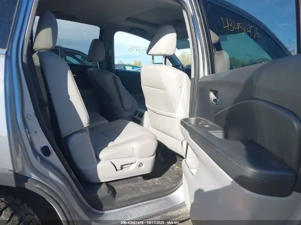 5FNYF6H50GB126987 2016 HONDA PILOT - Image 8