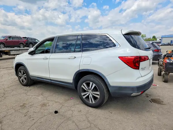 5FNYF6H50HB015809 2017 HONDA PILOT - Image 2