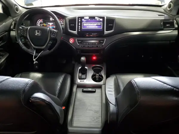 5FNYF6H50HB017527 2017 HONDA PILOT - Image 8
