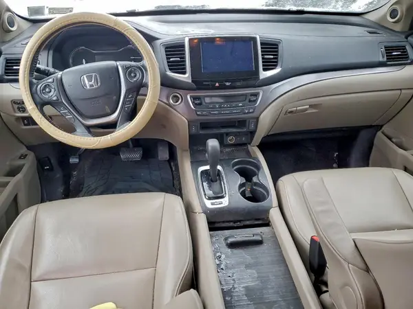 5FNYF6H50HB026356 2017 HONDA PILOT - Image 8