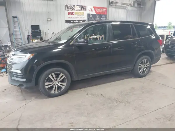 5FNYF6H50HB032920 2017 HONDA PILOT - Image 2