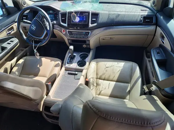 5FNYF6H50HB033453 2017 HONDA PILOT - Image 8